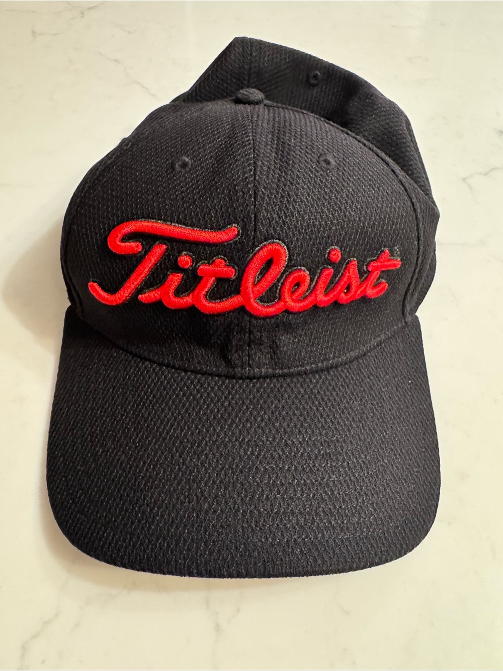 Titleist Pro V1 Black Red Embroidered Golf Hat Size L/XL